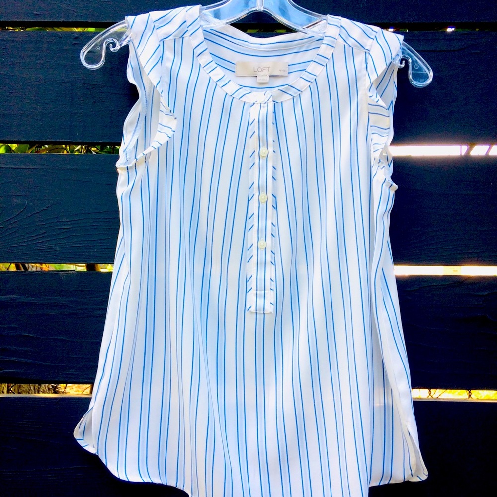 Loft blue striped sleeveless top NWT XS or XSP